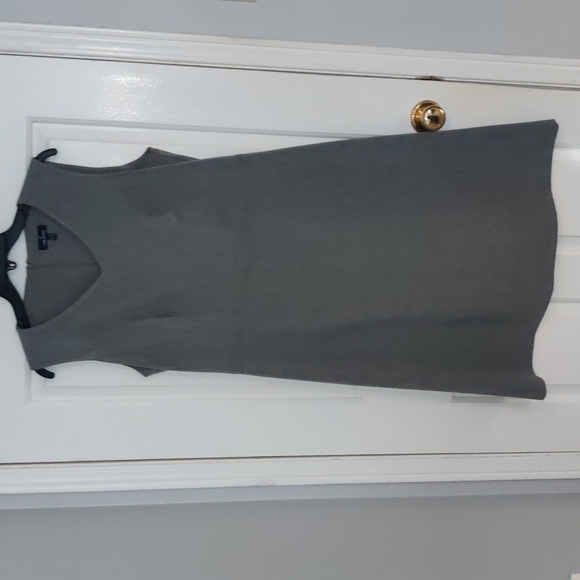 Daniel Hechter Grey Sleeveless Dress - Picture 2 of 4